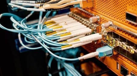 呼叫中心语音线路类型、关键功能与特点